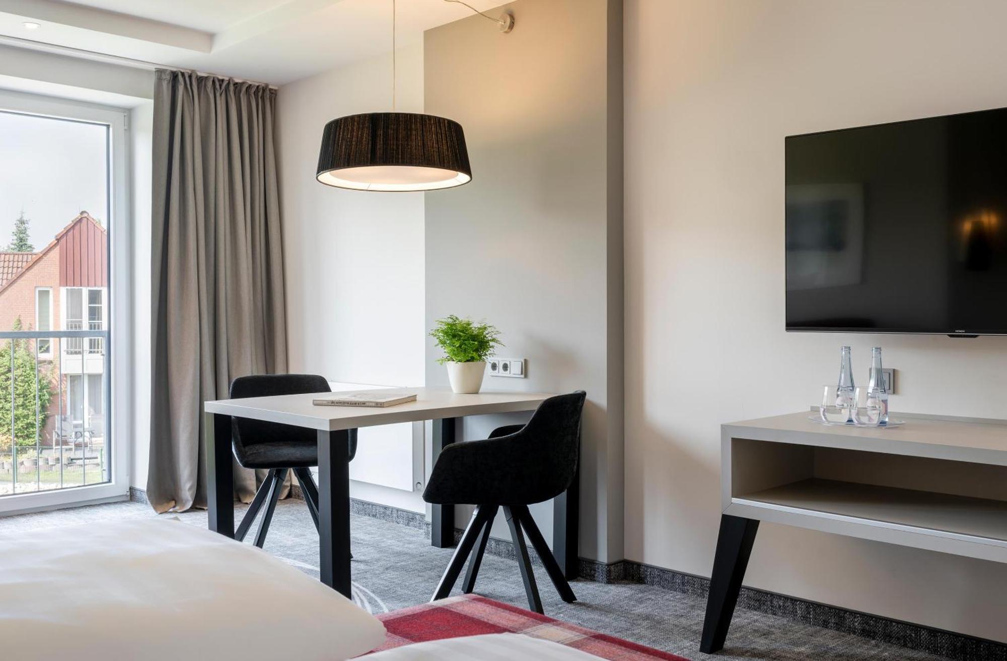 Koehlers Forsthaus Wellness & Genuss Hotel Aurich Esterno foto