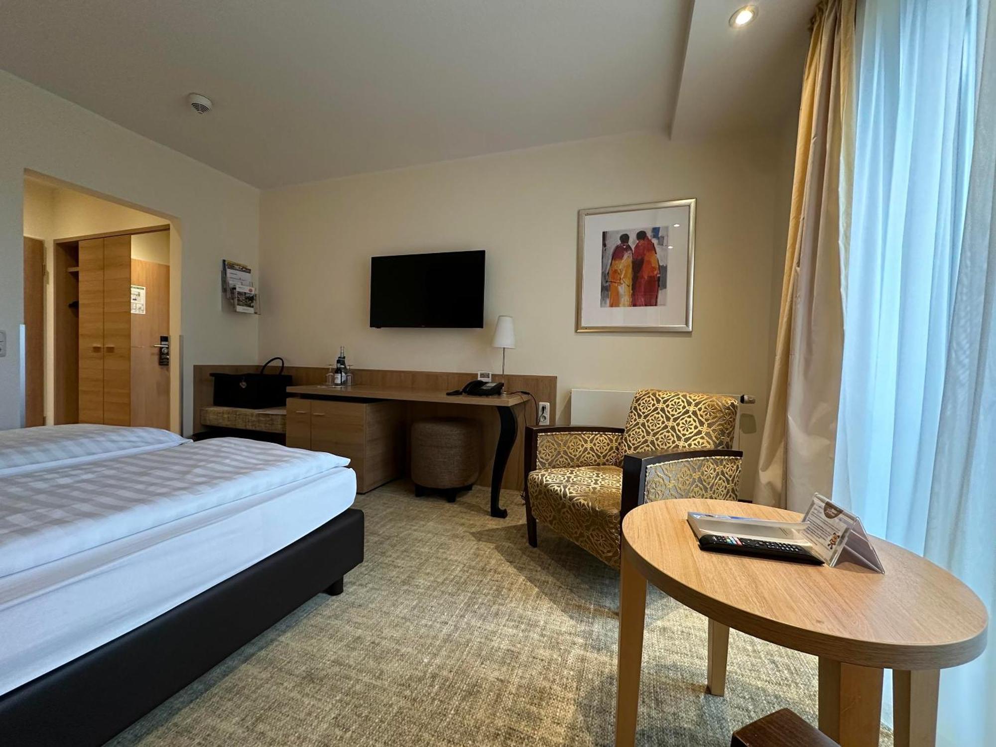 Koehlers Forsthaus Wellness & Genuss Hotel Aurich Esterno foto