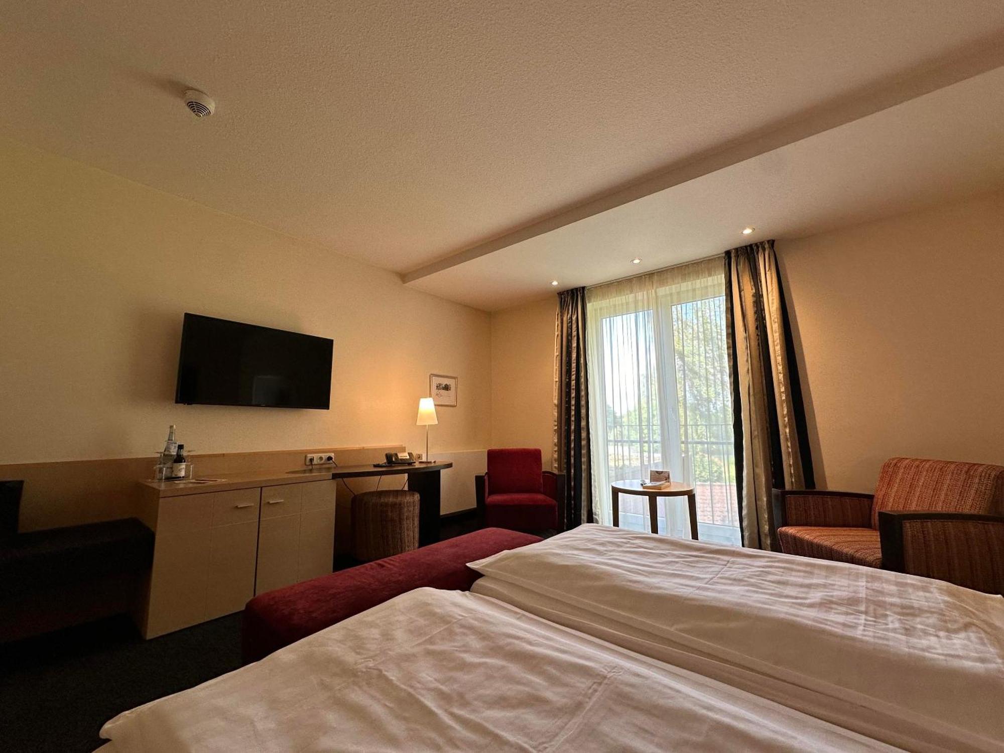 Koehlers Forsthaus Wellness & Genuss Hotel Aurich Esterno foto